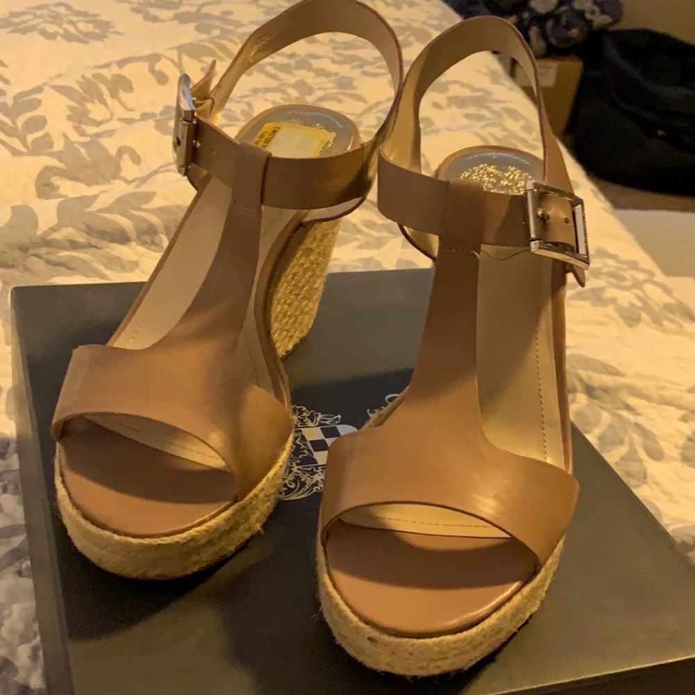 Vince Camuto wedges